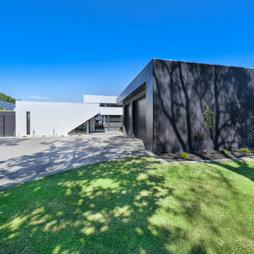 Hedges Residence