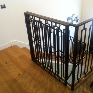 Traditional Ornamental Child Gate