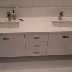 Kings Point Bathroom Vanities - Bathroom Vanities And Sink Consoles