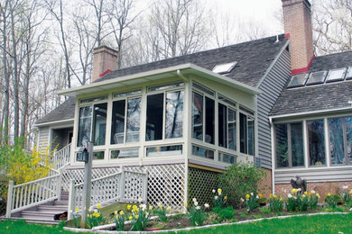 Sunroom - transitional sunroom idea in Philadelphia