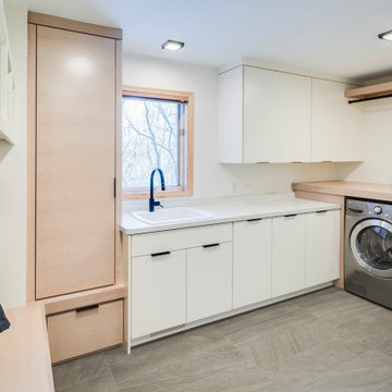 Minimalist Modern Kitchen