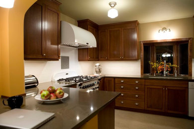 Elegant kitchen photo in Portland