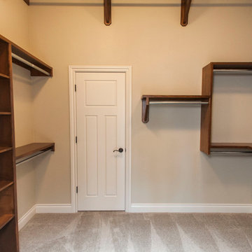 1523 Ridgehurst