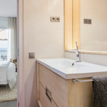 BAÑO EN SUITE / SUITE BATHROOM
