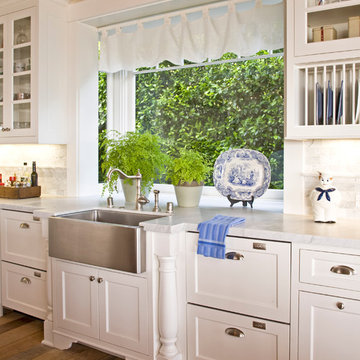 Santa Barbara Dutch Colonial