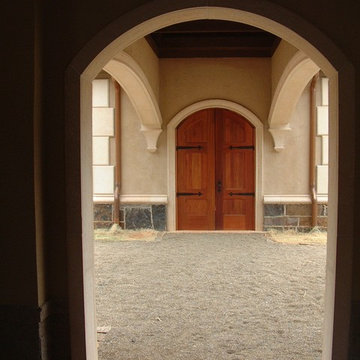 Reflection Pointe Gatehouse Breezeway
