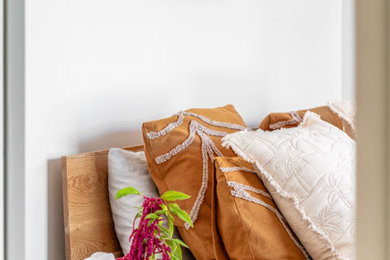 Inspiration for a contemporary bedroom in Adelaide.