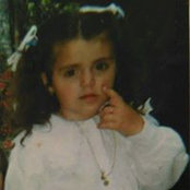Ju Less foto