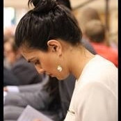 Alizay Raza's photo