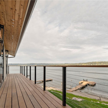 LAKE SAMMAMISH CONTEMPORARY LAKE FRONT