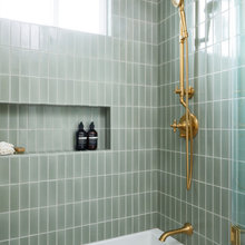 Benny’s Bathroom