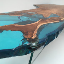 The 'Neutronium' coffee table - Products