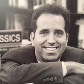 Danny Levine's photo
