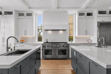 Kitchen photo in Other
