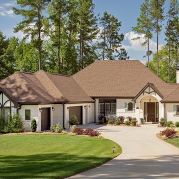 Diamond White Velour Brick Home - North Carolina