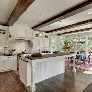 Deephaven Cottage