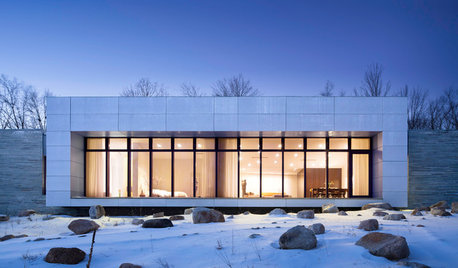 Houzz Tour: A Contemporary Mountain Escape Outside New York City