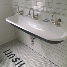 kids' upstairs bath