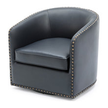 Moody Lounge
