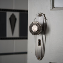 JST-SBT DOOR HARDWARE