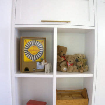 Custom Millwork & Integrated Display Shelving