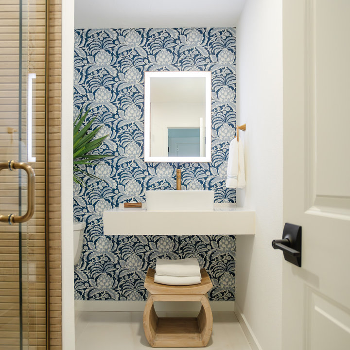 75 Ceramic Tile Powder Room Ideas You'll Love - August, 2025 | Houzz