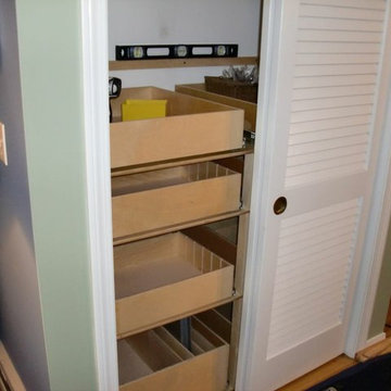 Walk In Pantry