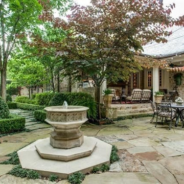 English Cotswold Home in University Park