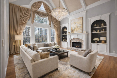 Example of a living room design in Atlanta