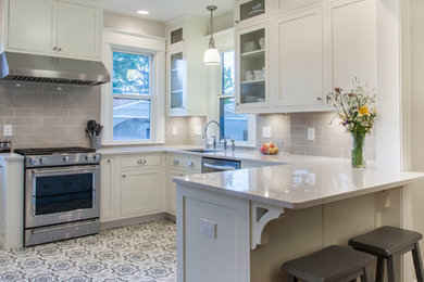 Kitchen - craftsman kitchen idea in Denver