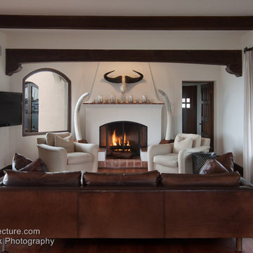 Historically Sensitive Remodel of a 1929 Richard Requa