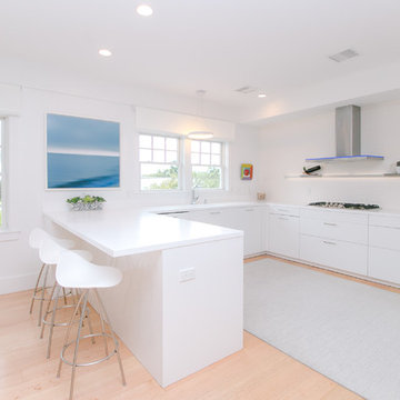 Contemporary Beach Side Condo