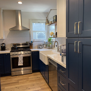 Compact Kitchen Remodel with Smart Space Optimization