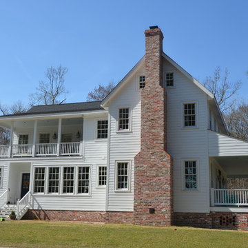 (New) Traditional North Carolina Farmhouse