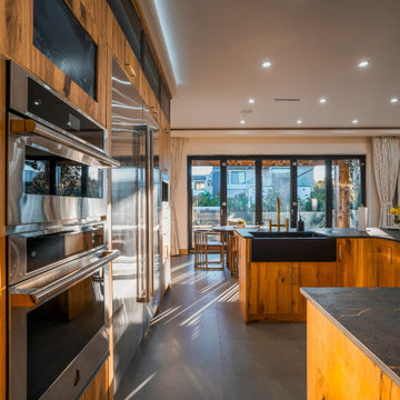 Rustic European White Oak