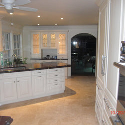 Wood-Mode white crystal - Products