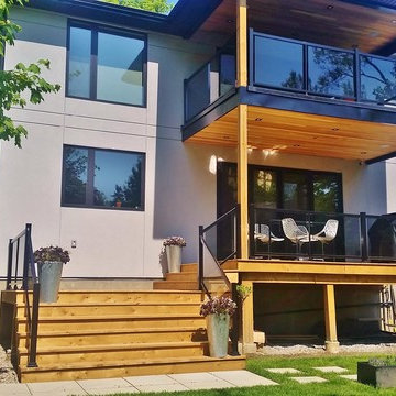 Modern fire pit, multi-level deck, stepping stones - GTA
