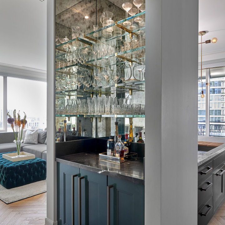 75 Beautiful Home Bar with Mirror Splashback Ideas and Designs