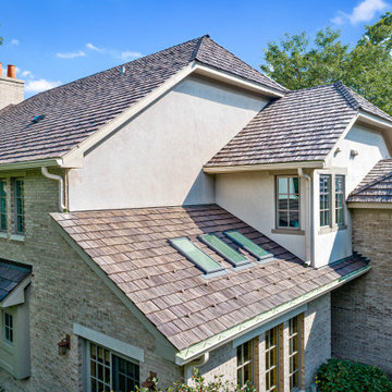 Northbrook, IL - BRAVA Roof Tile - Multi-width Shake install
