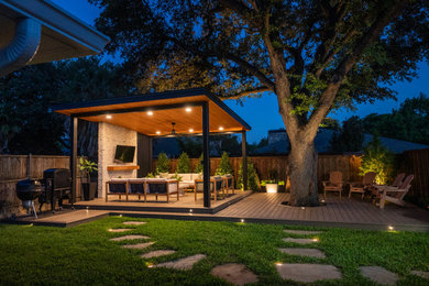 Inspiration for a deck remodel in Dallas