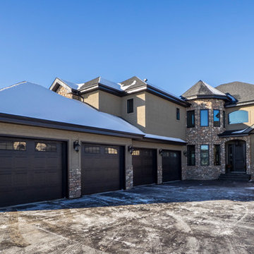 Family Estate And Home Theater