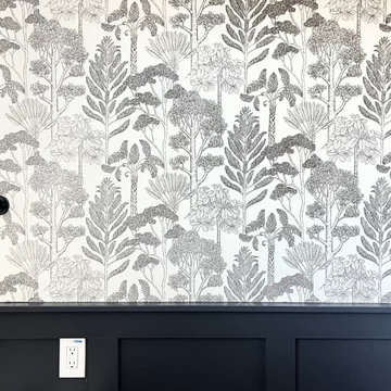 Board & Batten Guest Bathroom in Cracked Peppercorn