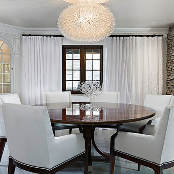 Contemporary Tudor Dining Room in Glass and High Gloss Walnut