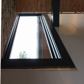 Project #98 | Modern Mono-beam Staircase with Glass Railing