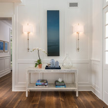 118 Foyer & Hallway