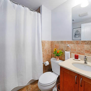 Stunning, Well-Lit 3Bed, 2Bath Condo With Private Balcony & Parking!