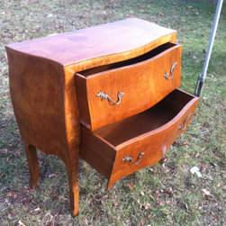 Vintage Foyer Table - Products