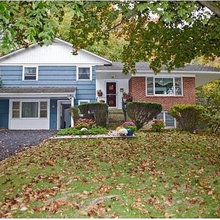 RIVERVIEW RD HOME