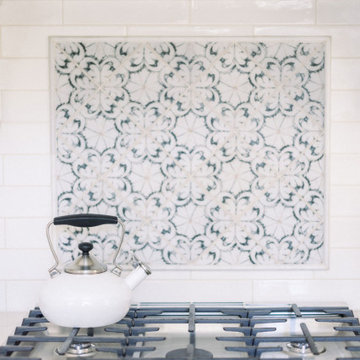 The Shabby-Chic Charmer