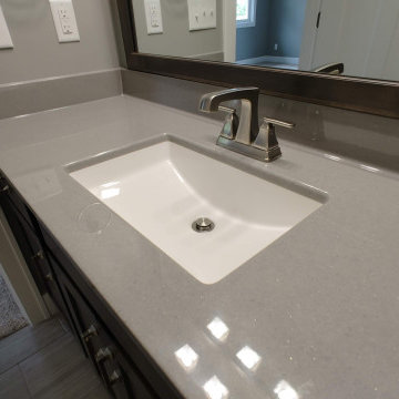 New Home Geneseo, IL Koch Cabinets Charcoal Blue Cambria Whitney 2021